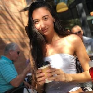 Meet your Posher, Kat